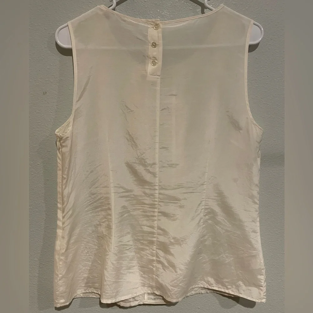 Halogen Cream Sleeveless Top - Picture 5 of 7